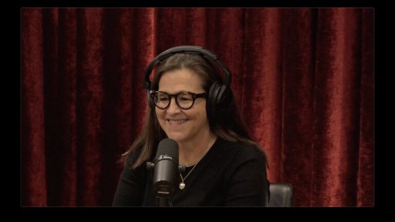 Joe Rogan Experience #2174 – Annie Jacobsen