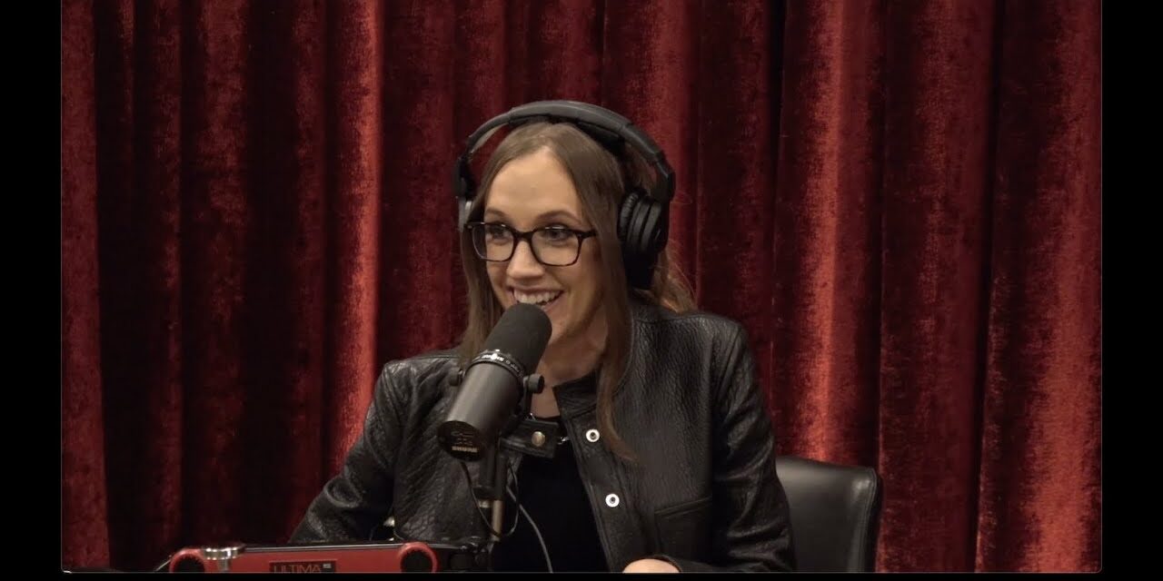 Joe Rogan Experience #2200 – Kat Timpf