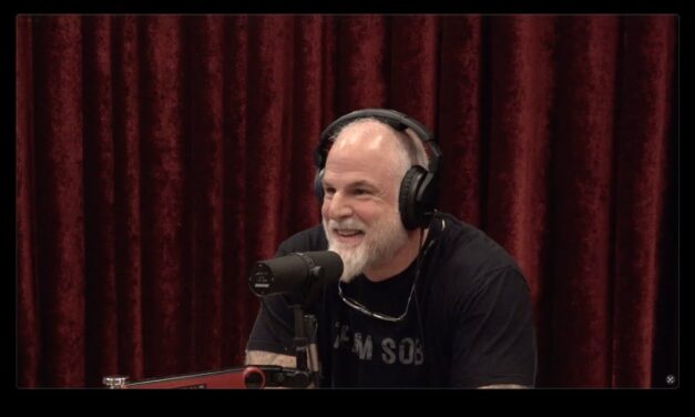 Joe Rogan Experience #2238 – John McPhee