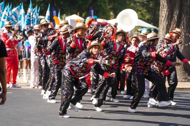 STELLENBOSCH HARVEST PARADE – COLOUR AND FESTIVITY