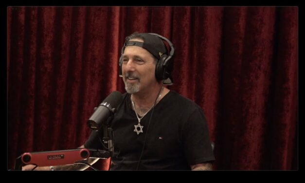 Joe Rogan Experience #2305 – Rich Vos