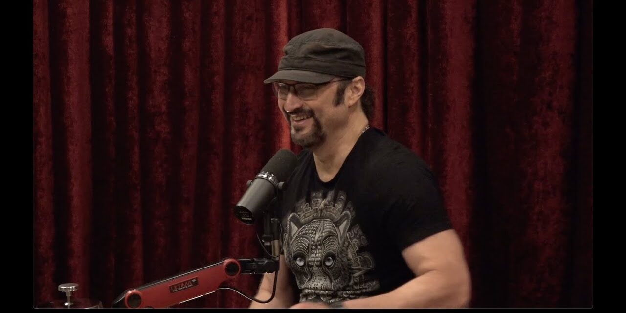 Joe Rogan Experience #2310 – Robert Rodriguez