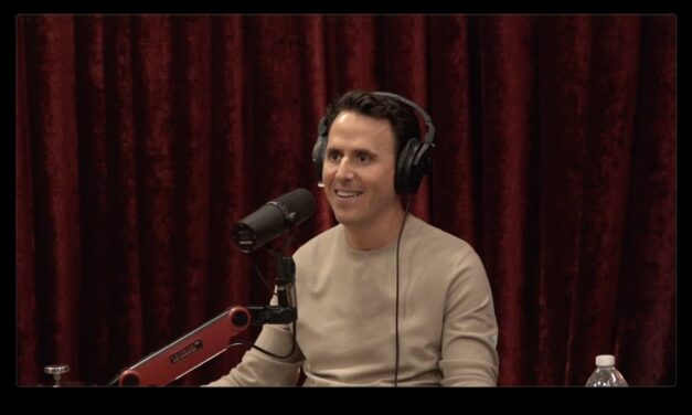 Joe Rogan Experience #2332 – Oz Pearlman