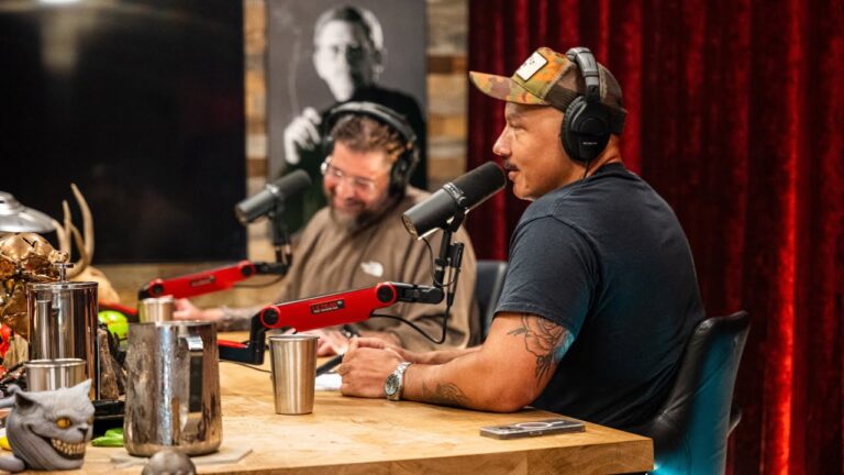 Joe Rogan Experience #2339 – Luis J. Gomez & Big Jay