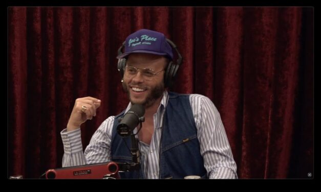 Joe Rogan Experience #2340 – Charley Crockett