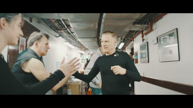 Bryan Adams | Roll with the Punches Tour | Live