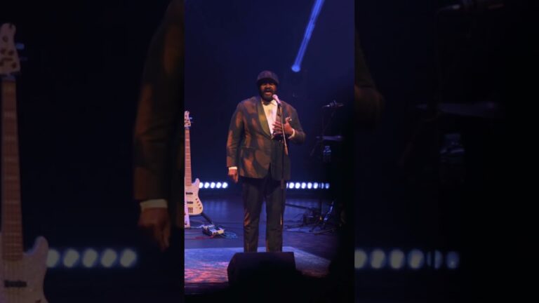 The voice that moves the world, Gregory Porter