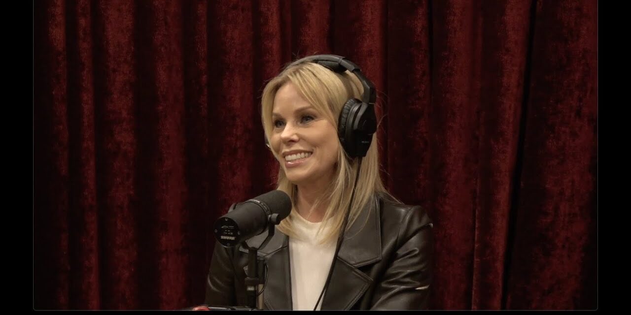 Joe Rogan Experience #2451 – Cheryl Hines