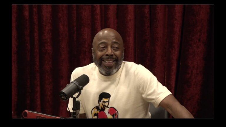 Joe Rogan Experience #2455 – Donnell Rawlings