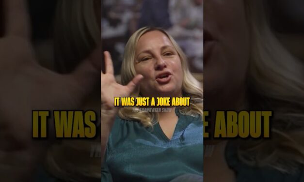 The Joke That Got Her Banned From India 😂