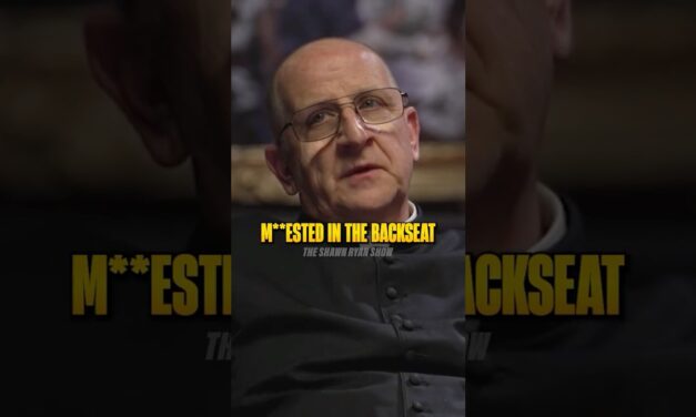Catholic Priest Exposes Freemasonry 😳