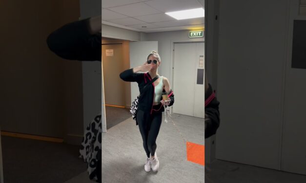 Pretty Woman: The Musical cast get dancing 💃