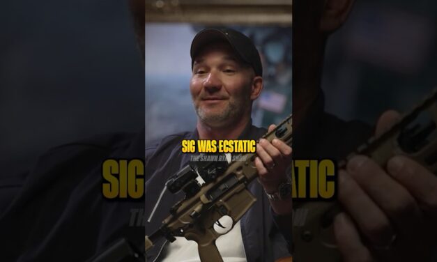 SEAL Team 6 Operator Gets a NEW SIG MCX SPEAR