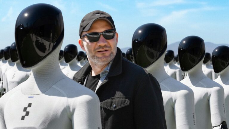 Shawn Ryan Tests a Real Humanoid Robot