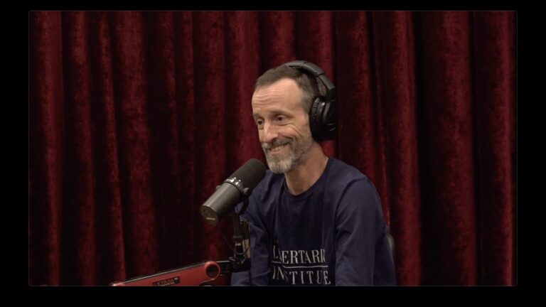 Joe Rogan Experience #2500 – Scott Horton