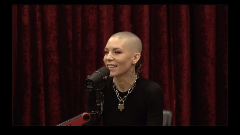 Joe Rogan Experience #2504 – Skylar Grey