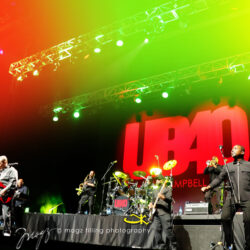 UB40 - TIDAL WAVE