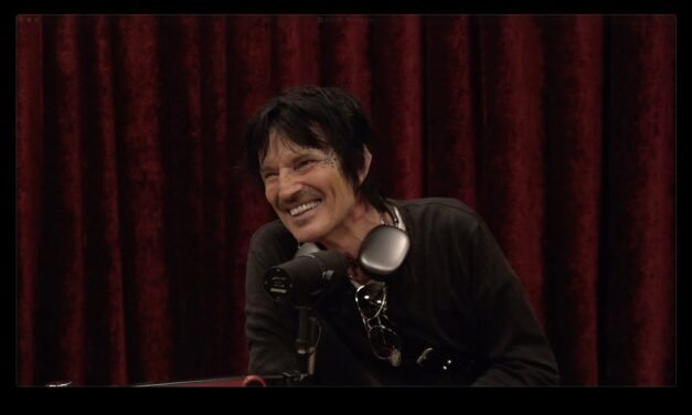 Joe Rogan Experience #2520 – Tommy Lee