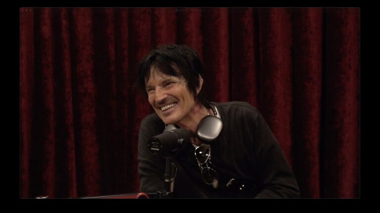 Joe Rogan Experience #2520 – Tommy Lee