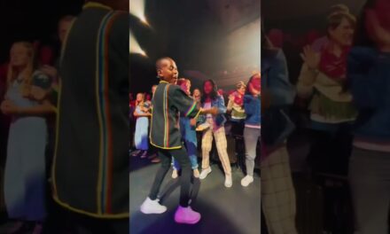 Nobody Stays Seated at a Ndlovu Youth Choir Show! 🔥