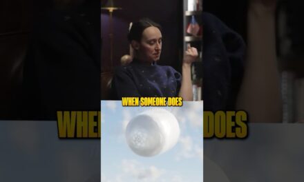 She Doesn’t Buy the Nimitz Tic Tac UAP 🤯