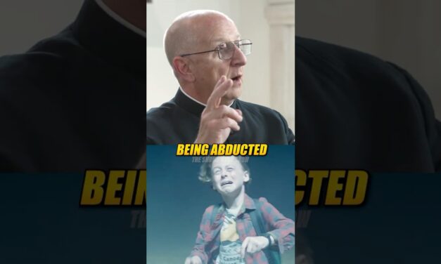 Exorcist Explains How to Stop Alien Abduction 😳