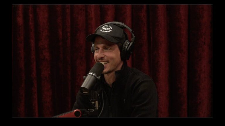 Joe Rogan Experience #2522 – Tony Hinchcliffe