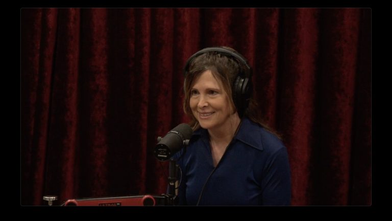 Joe Rogan Experience #2533 – Diana Pasulka