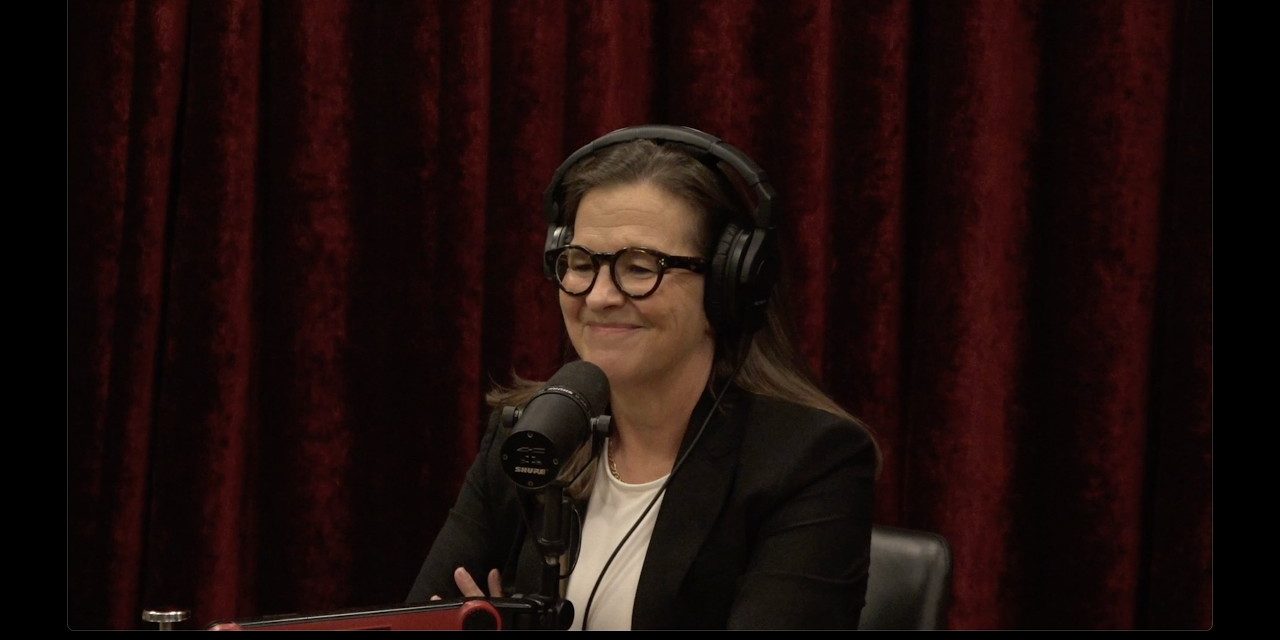Joe Rogan Experience #2534 – Annie Jacobsen
