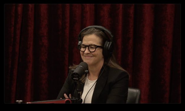 Joe Rogan Experience #2534 – Annie Jacobsen